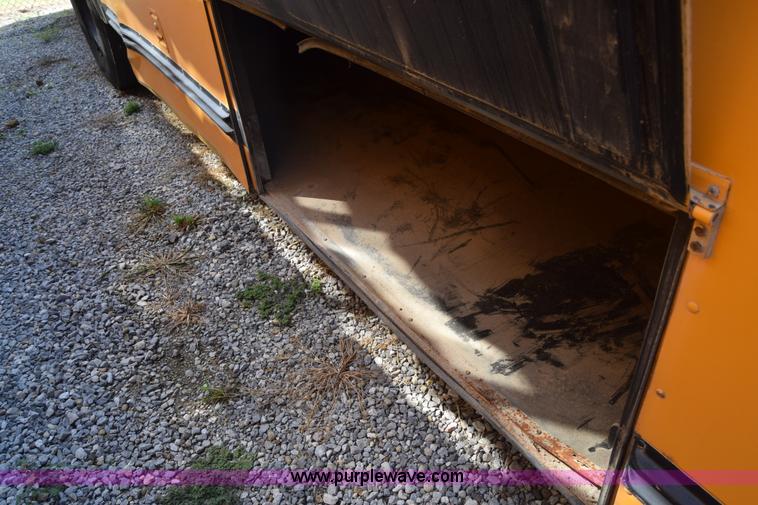 image for item L2550 1990 Blue Bird All American school bus