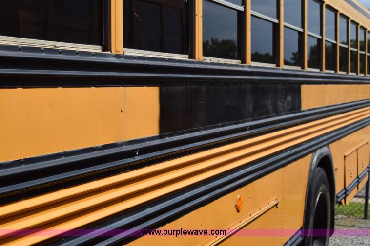 image for item L2550 1990 Blue Bird All American school bus