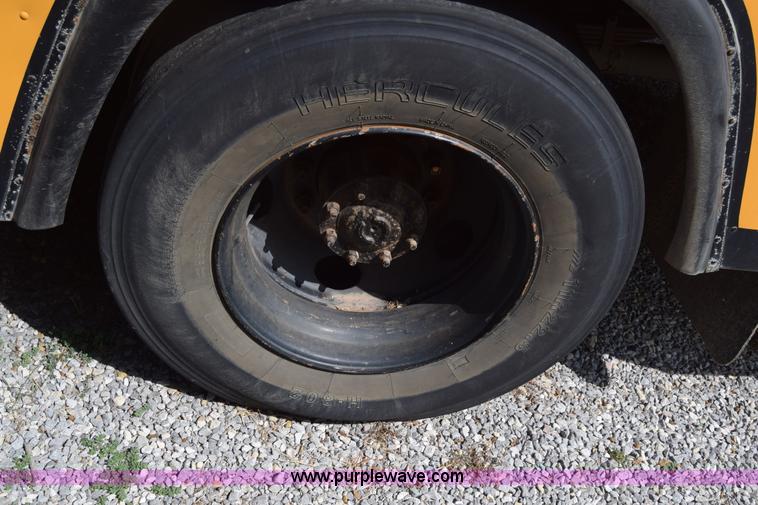 image for item L2550 1990 Blue Bird All American school bus