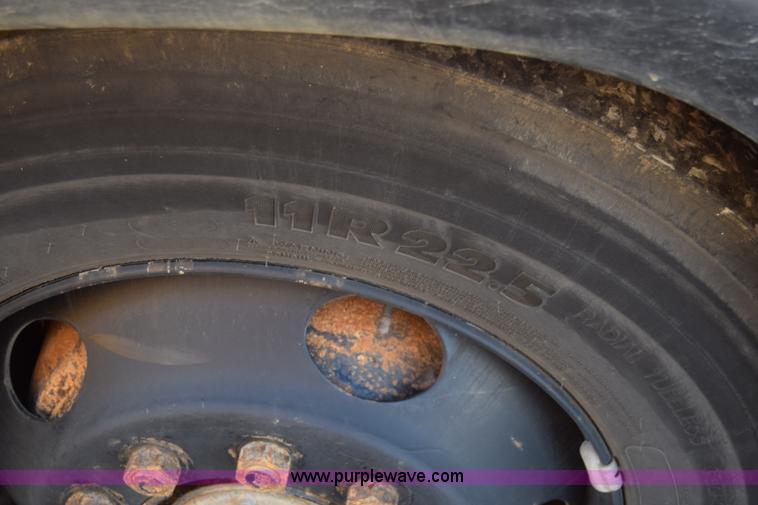 image for item L2550 1990 Blue Bird All American school bus