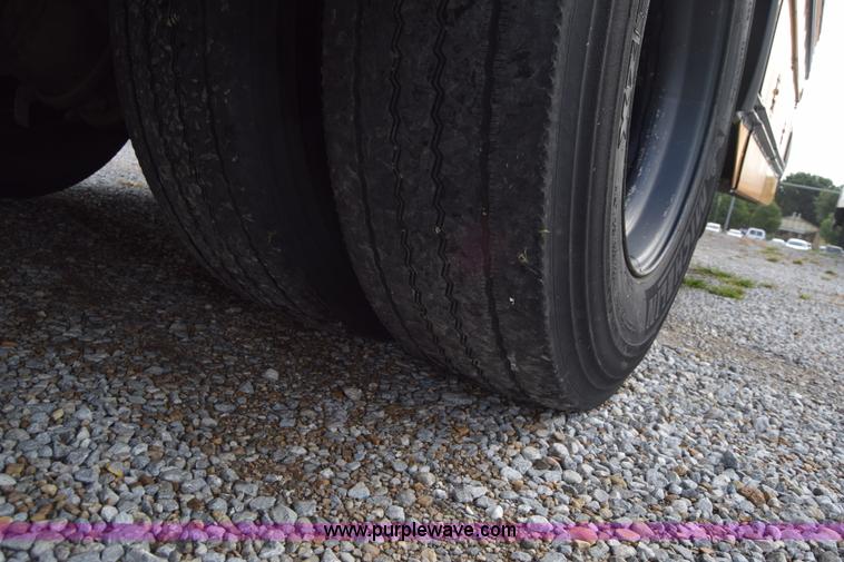 image for item L2551 1991 Blue Bird All American school bus