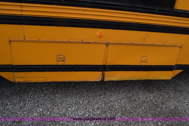 image for item L2551 1991 Blue Bird All American school bus