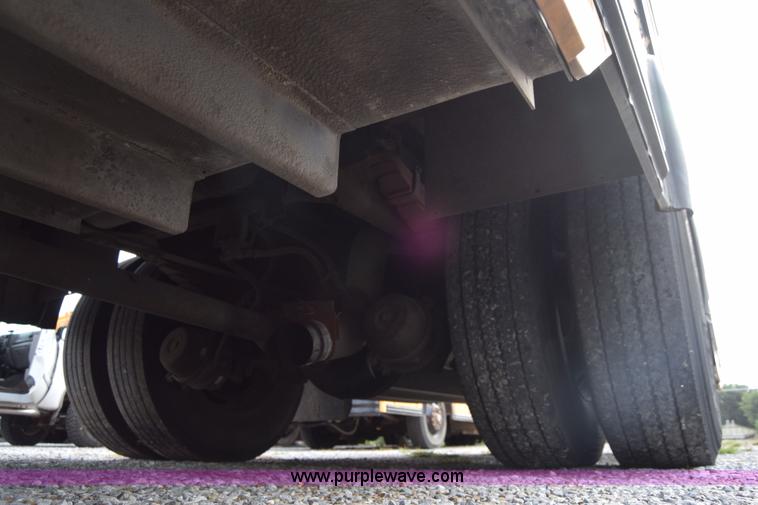 image for item L2551 1991 Blue Bird All American school bus