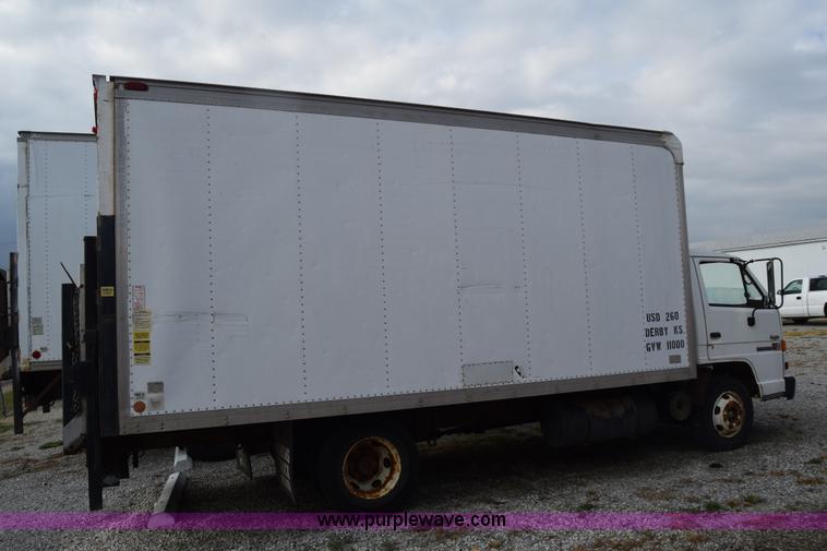 image for item L2552 1989 GMC W4 box truck
