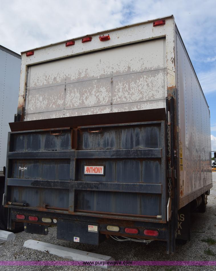 image for item L2552 1989 GMC W4 box truck