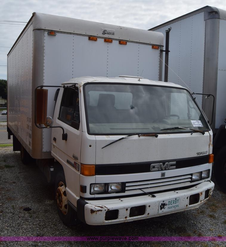 image for item L2552 1989 GMC W4 box truck