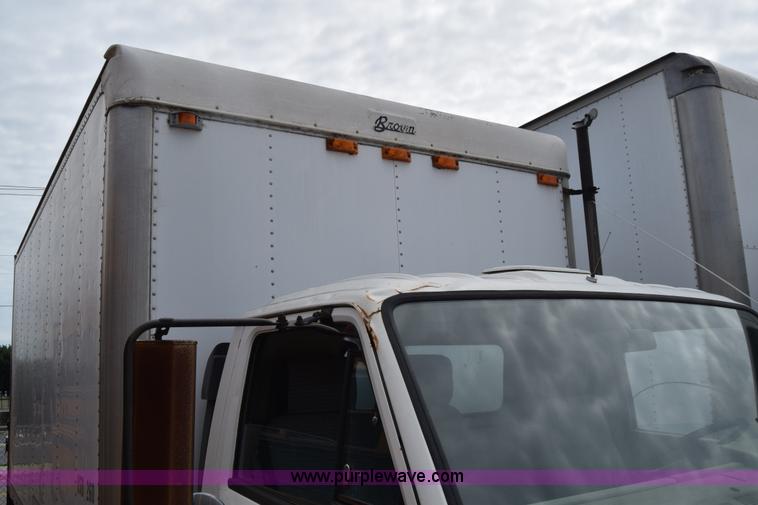 image for item L2552 1989 GMC W4 box truck