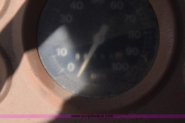 image for item L2554 1978 Ford 7000 flatbed truck