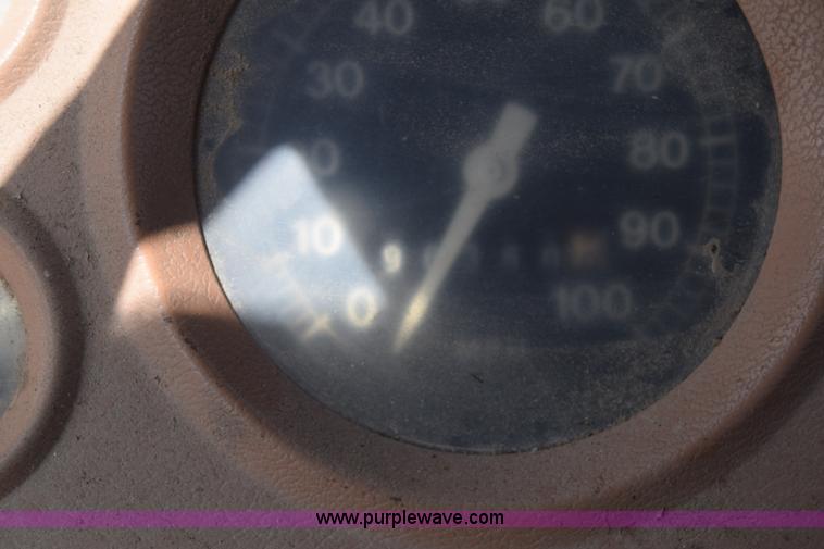 image for item L2554 1978 Ford 7000 flatbed truck