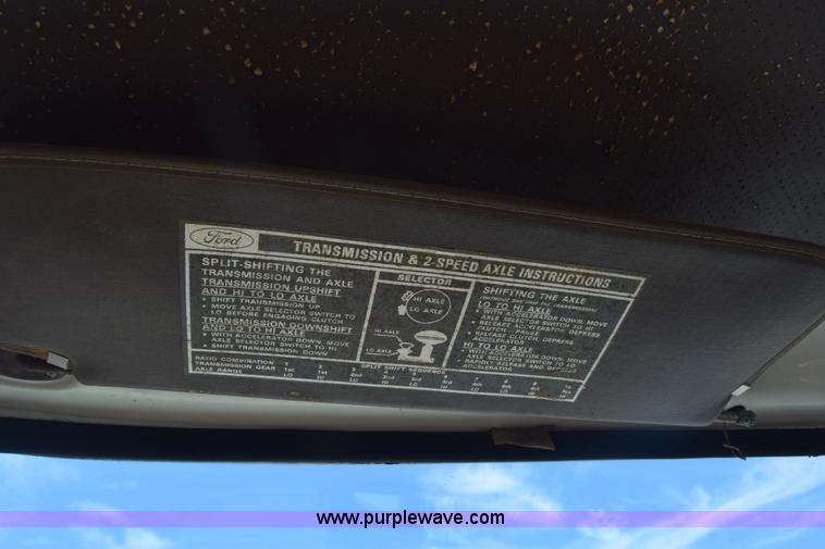 image for item L2554 1978 Ford 7000 flatbed truck