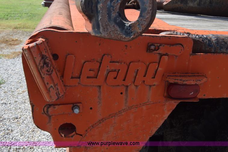 image for item L2554 1978 Ford 7000 flatbed truck