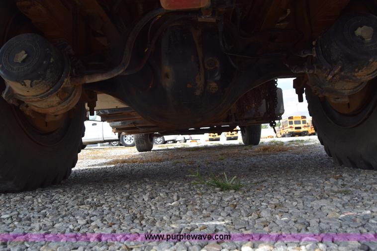 image for item L2554 1978 Ford 7000 flatbed truck