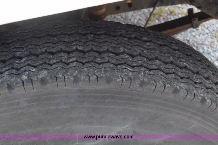 image for item L2554 1978 Ford 7000 flatbed truck