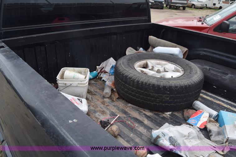 image for item L2573 1999 Dodge Ram 1500 Quad Cab pickup truck