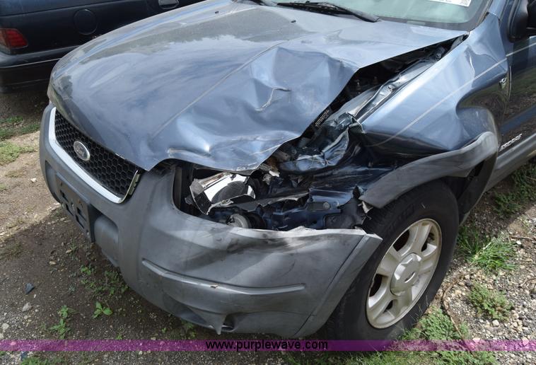 image for item L2578 2001 Ford Escape SUV