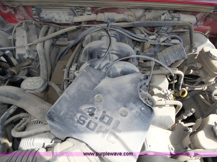 image for item L4033 2003 Ford Ranger XLT SuperCab pickup truck