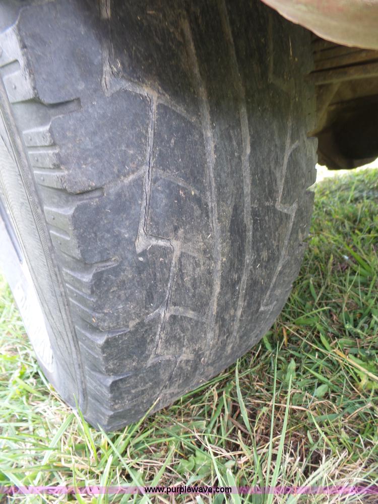 image for item L4033 2003 Ford Ranger XLT SuperCab pickup truck