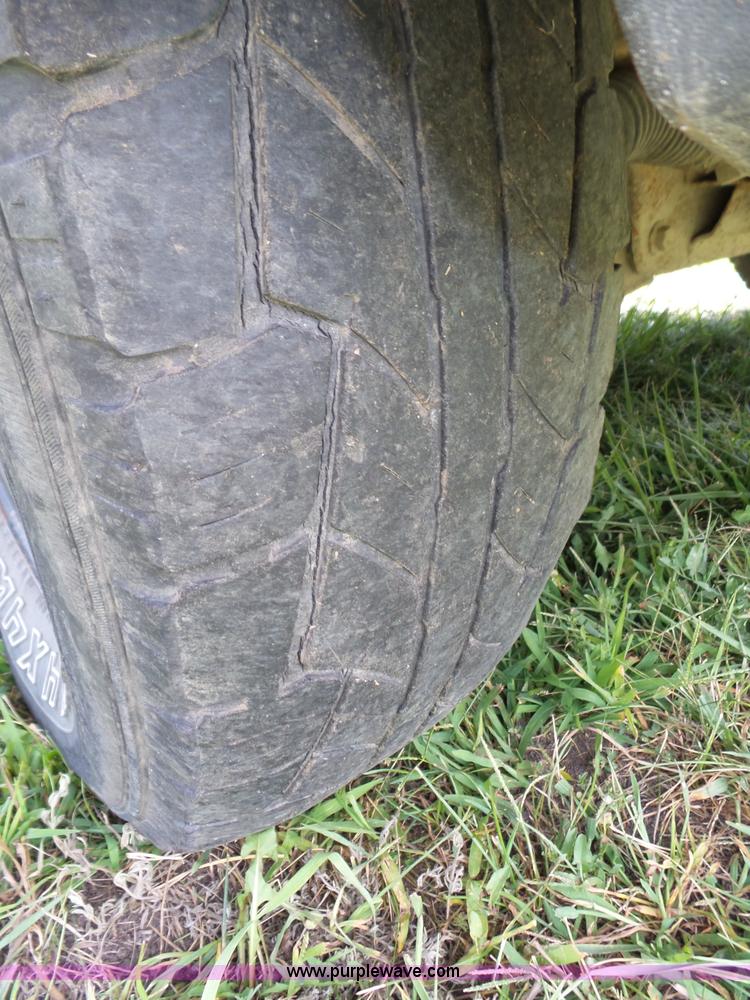 image for item L4033 2003 Ford Ranger XLT SuperCab pickup truck