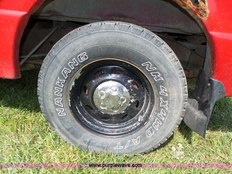 image for item L4033 2003 Ford Ranger XLT SuperCab pickup truck