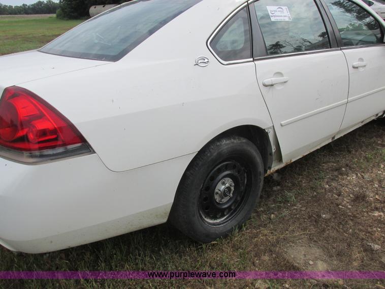 image for item L4036 2006 Chevrolet Impala Police