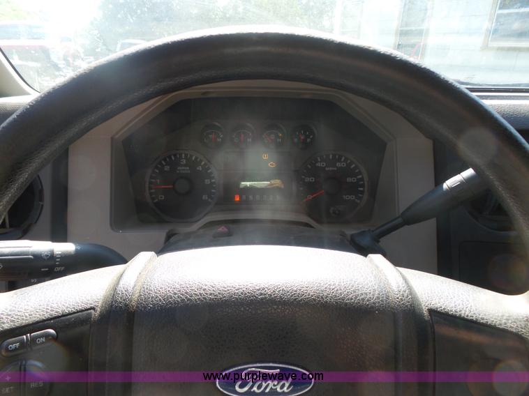 image for item L4759 2009 Ford F250 Super Duty SuperCab pickup truck