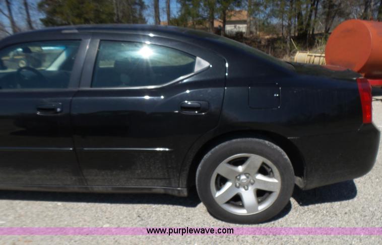 image for item L5469 2010 Dodge Charger