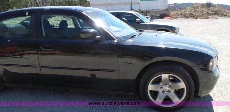 image for item L5469 2010 Dodge Charger