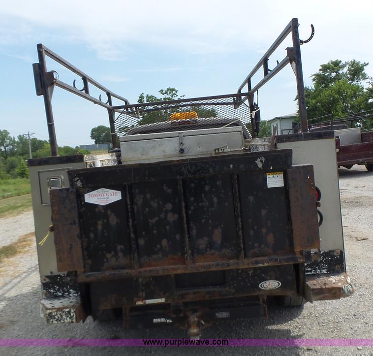 image for item L6232 2000 Chevrolet 3500 Crew Cab utility truck