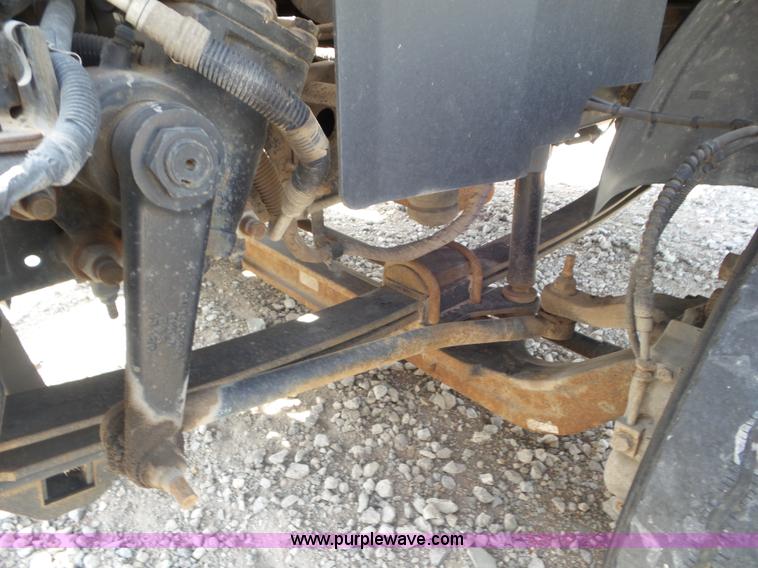 image for item L6959 2009 Chevrolet C4500 truck cab and chassis