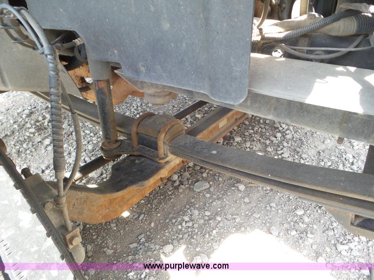 image for item L6959 2009 Chevrolet C4500 truck cab and chassis