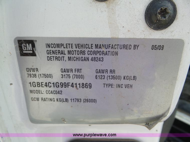 image for item L6959 2009 Chevrolet C4500 truck cab and chassis