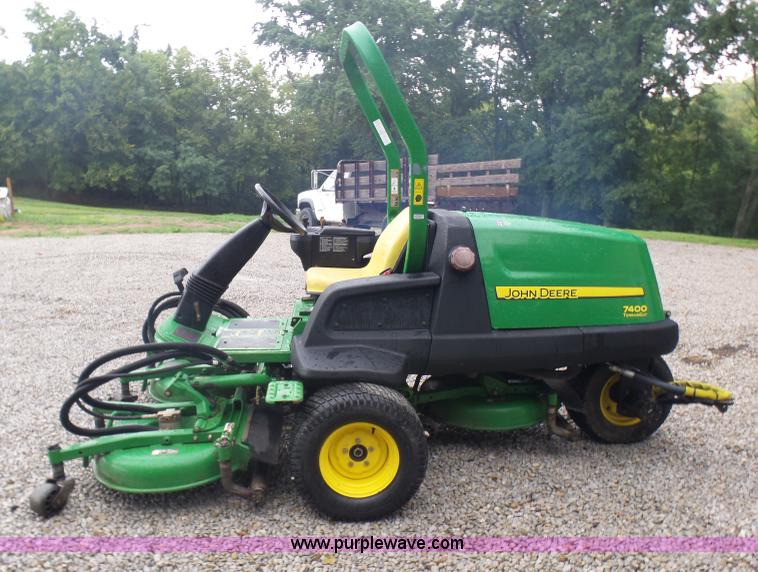 image for item L7125 2008 John Deere 7400 terrain cut rotary mower