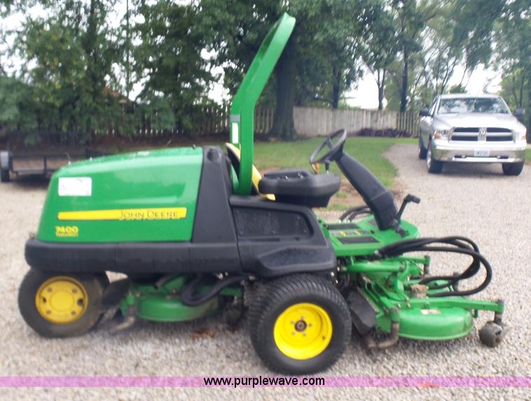 image for item L7125 2008 John Deere 7400 terrain cut rotary mower