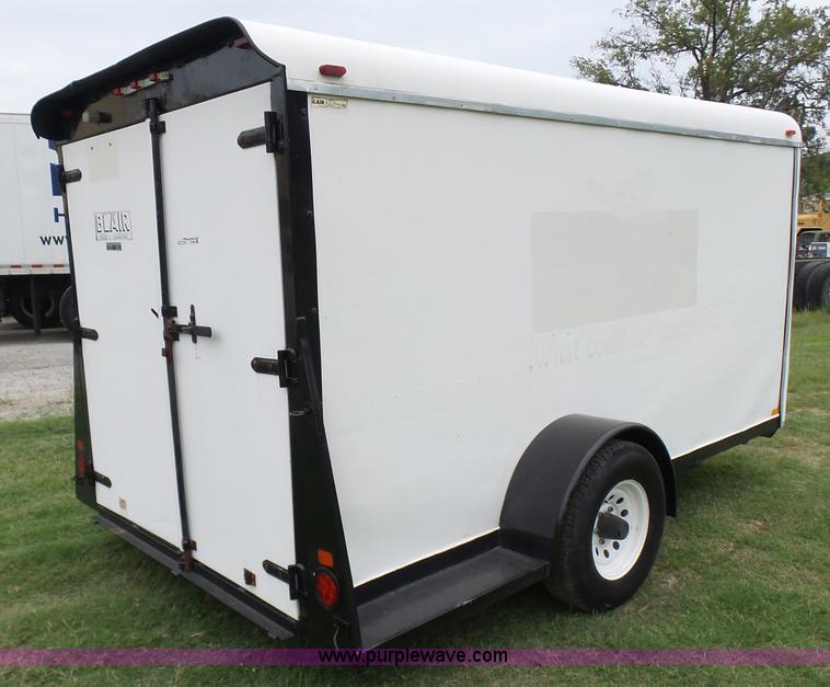 image for item N9462 1998 Blair enclosed cargo trailer