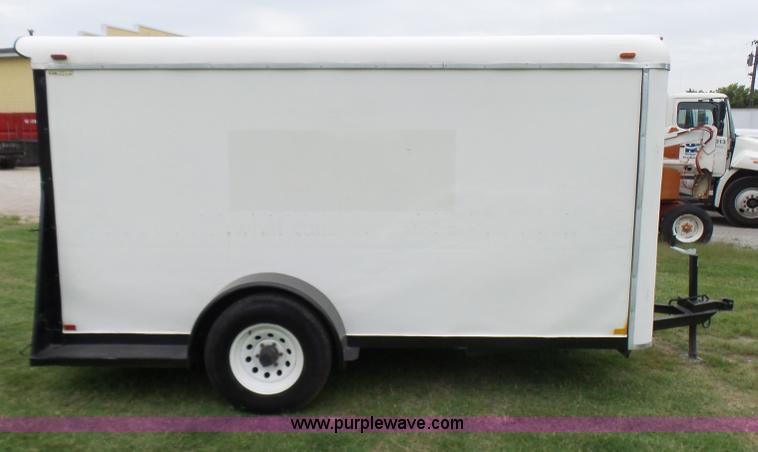 image for item N9462 1998 Blair enclosed cargo trailer