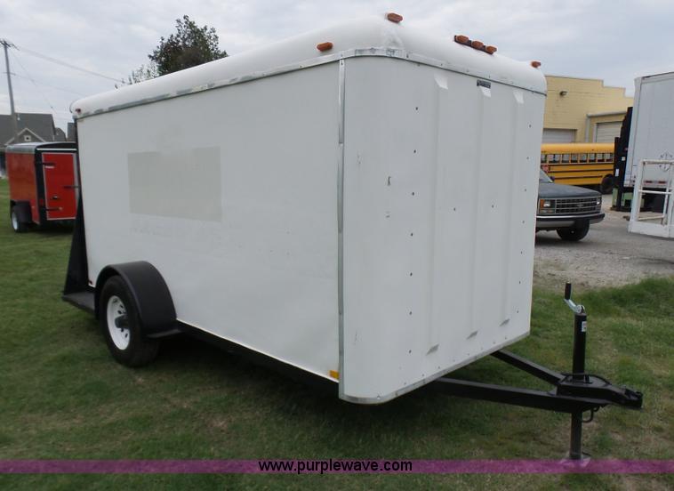 image for item N9462 1998 Blair enclosed cargo trailer