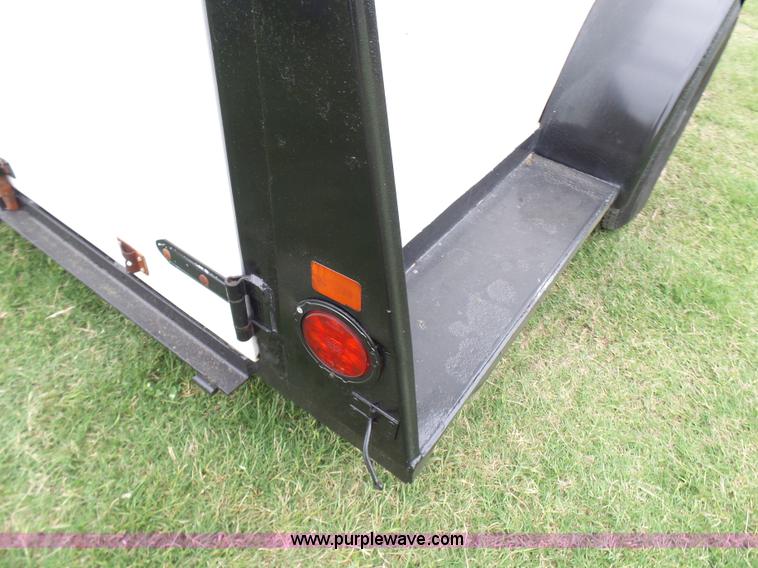 image for item N9462 1998 Blair enclosed cargo trailer