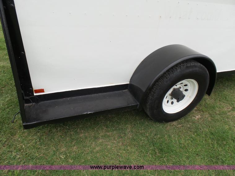 image for item N9462 1998 Blair enclosed cargo trailer