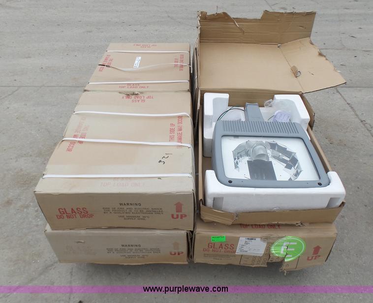 image for item N9463 (8) Emco parking lot lights