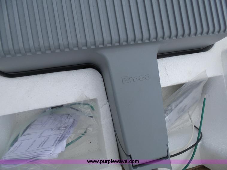 image for item N9463 (8) Emco parking lot lights