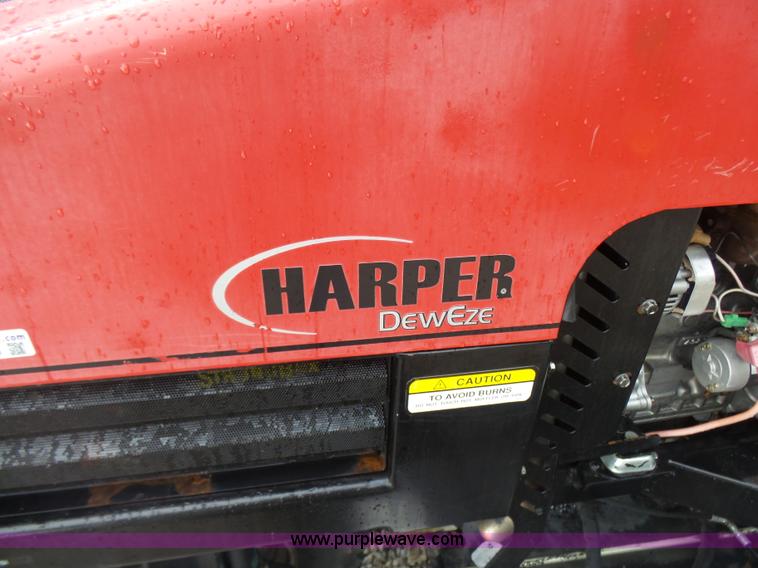image for item N9466 2005 Harper DewEze ATM72LC slope mower