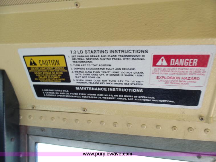 image for item N9467 1990 International 3700 bus