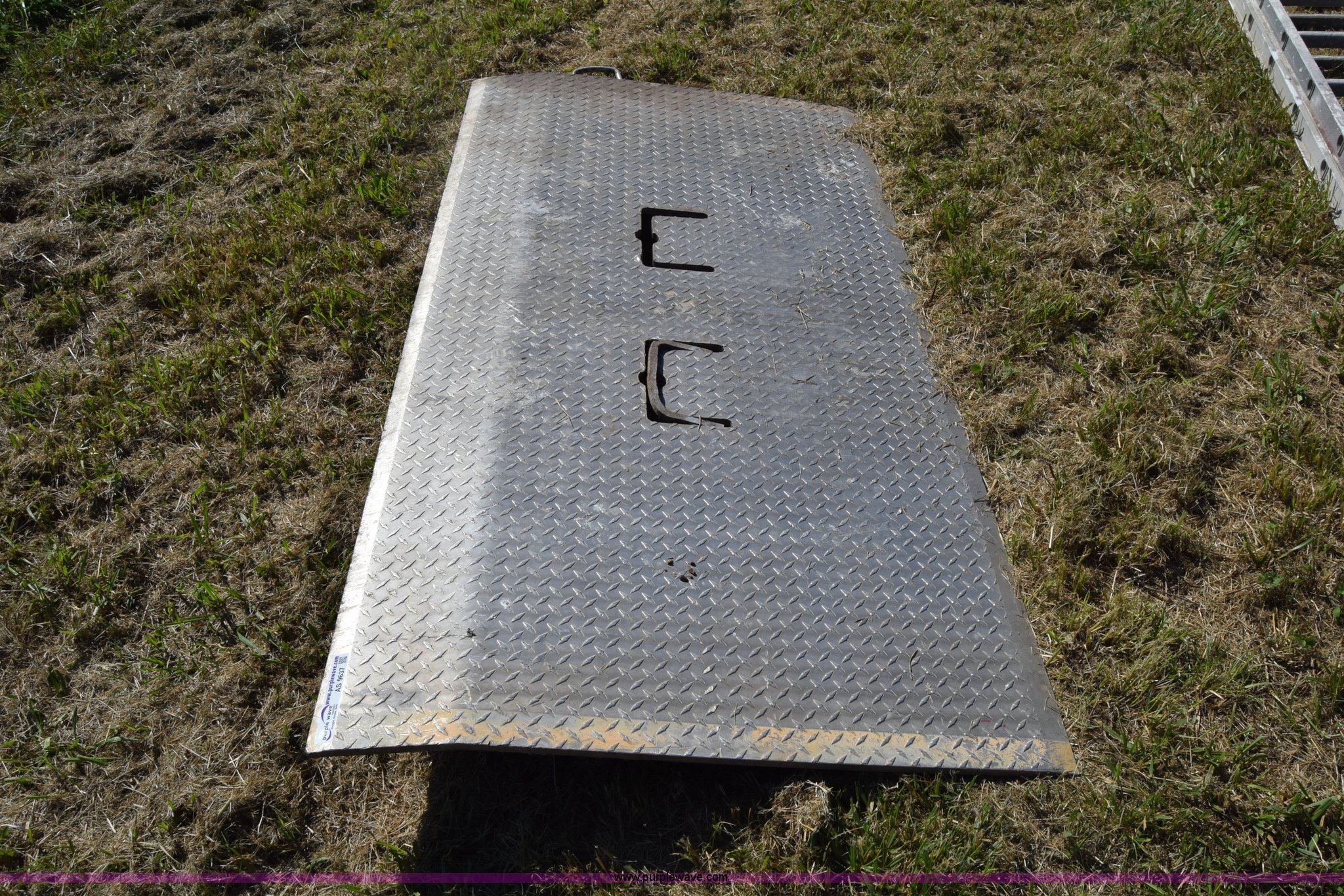 Aluminum dock plate in Wichita, KS Item AS9637 sold Purple Wave