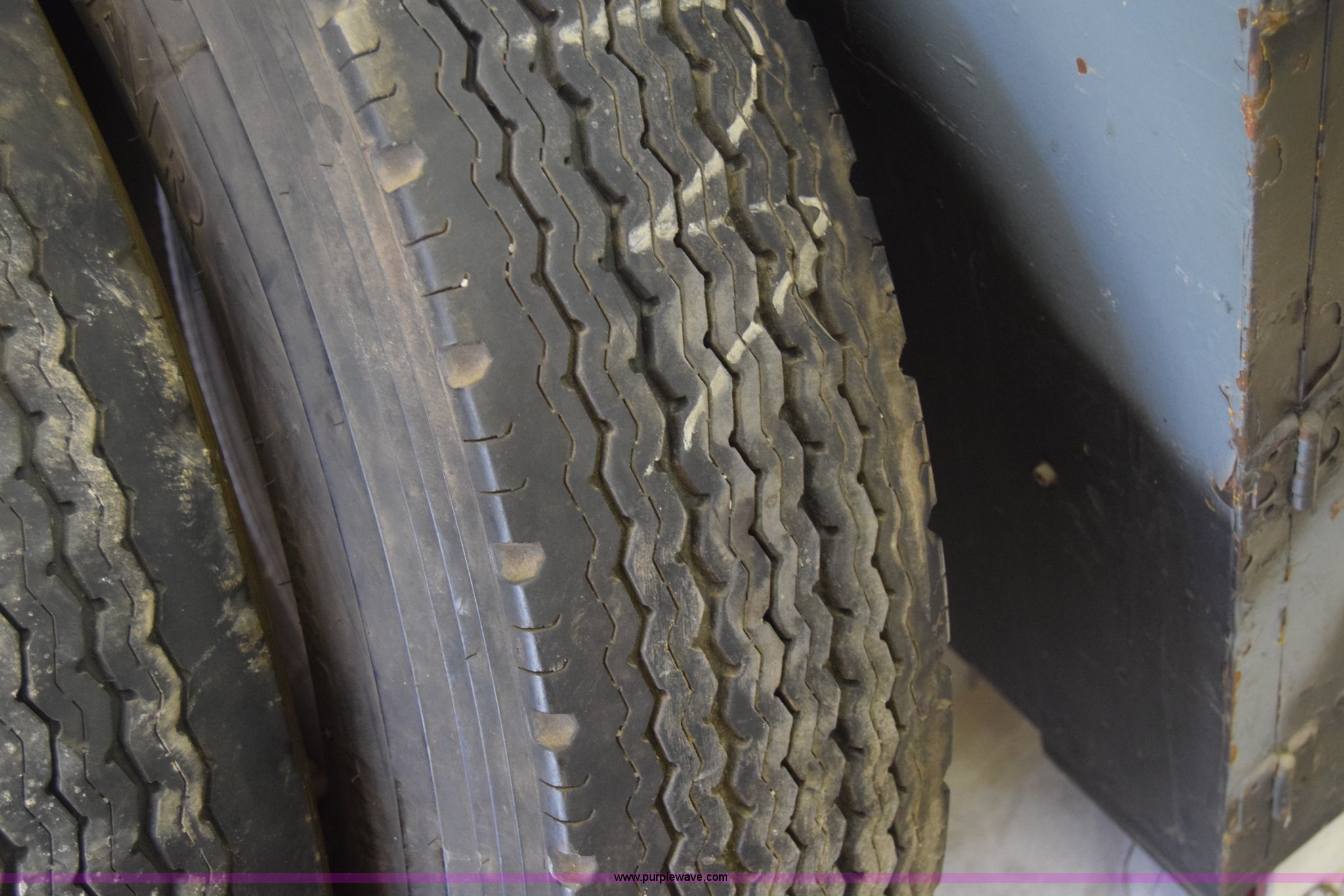 (4) truck tires in Wichita, KS Item AS9647 sold Purple Wave