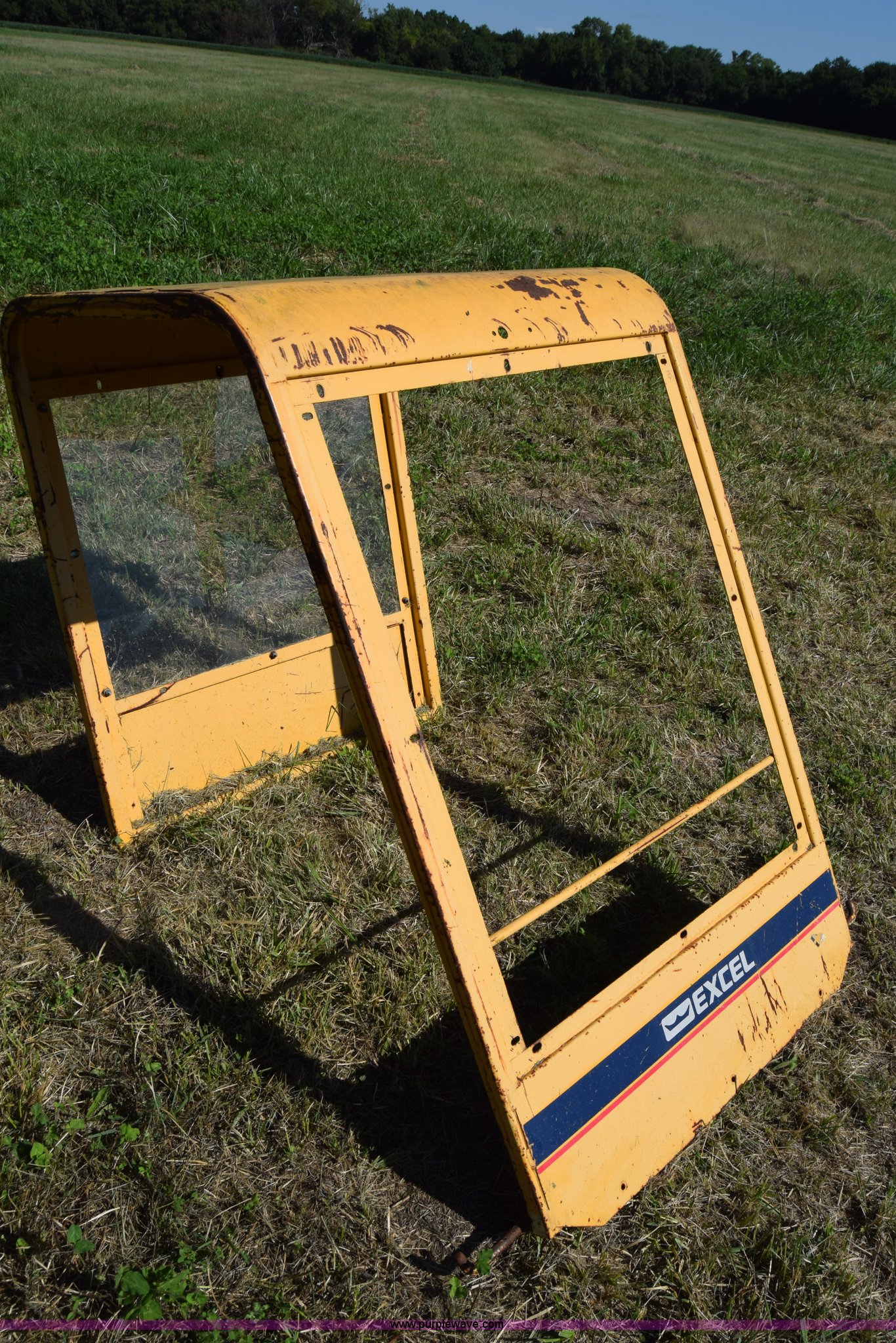 (2) Hustler ZTR lawn mower cab/ROPS in Wichita, KS | Item AS9657 sold ...