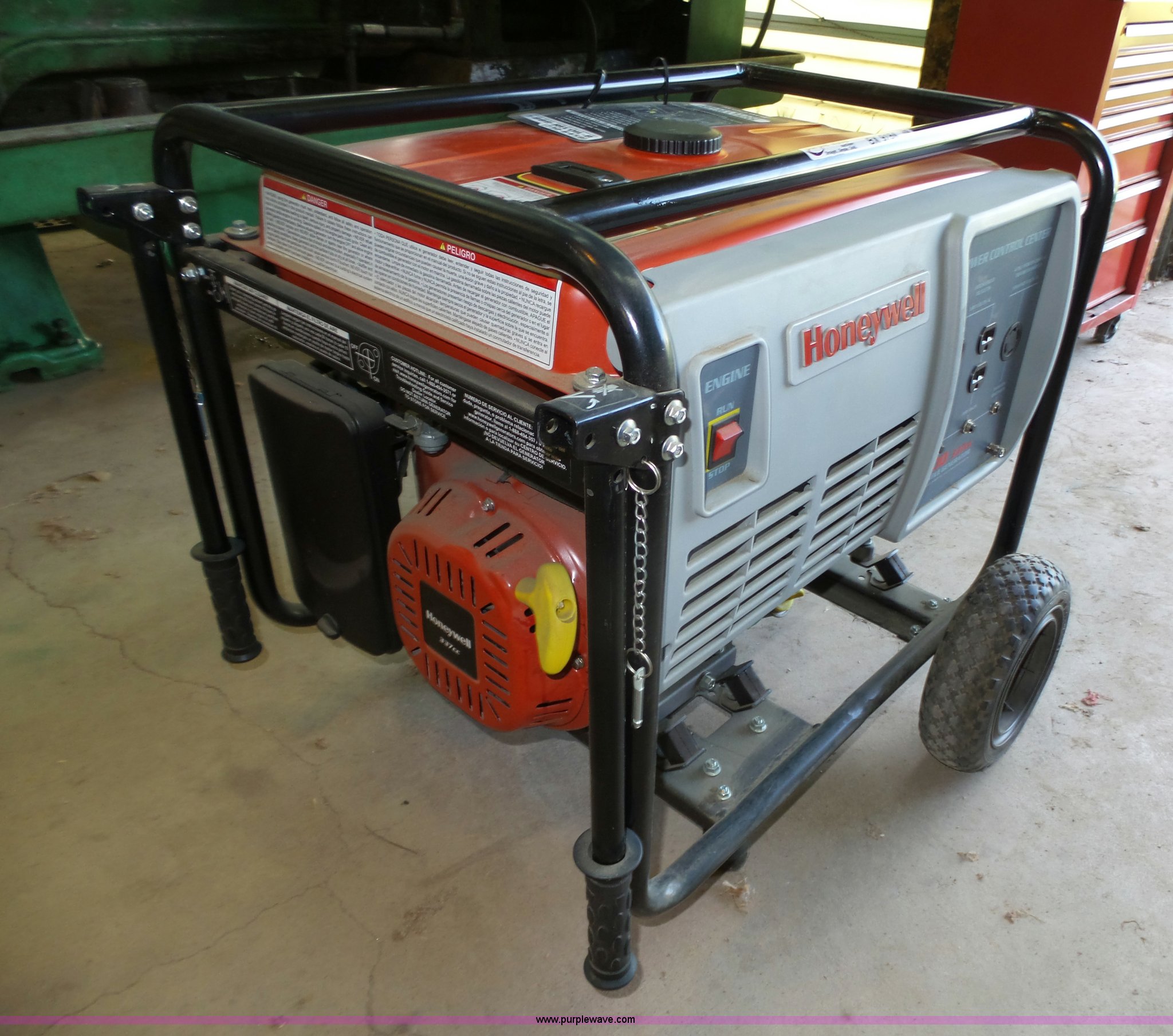 Honeywell HW5500 generator in Alexandria, NE Item BX9184 sold