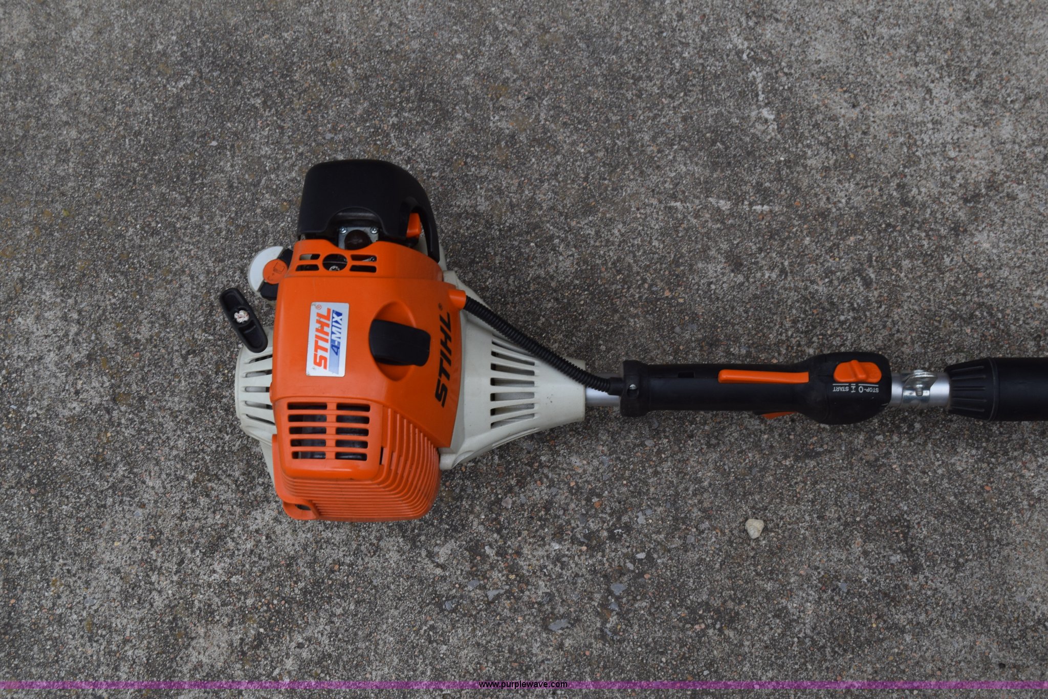 Stihl HT131 pole saw in Wichita, KS Item CA9939 sold Purple Wave
