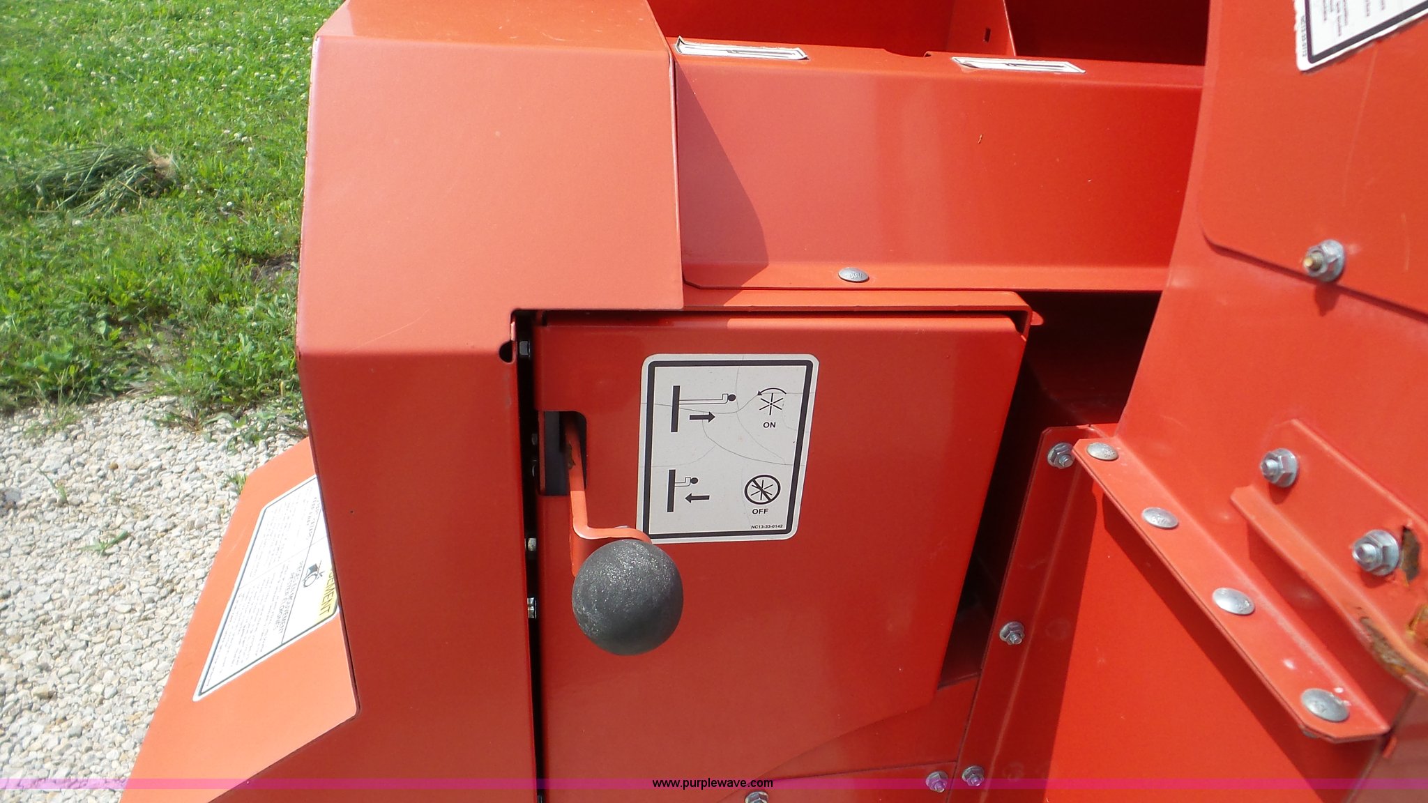 Agrimetal 4420 leaf and debris collector in Clinton, IL | Item