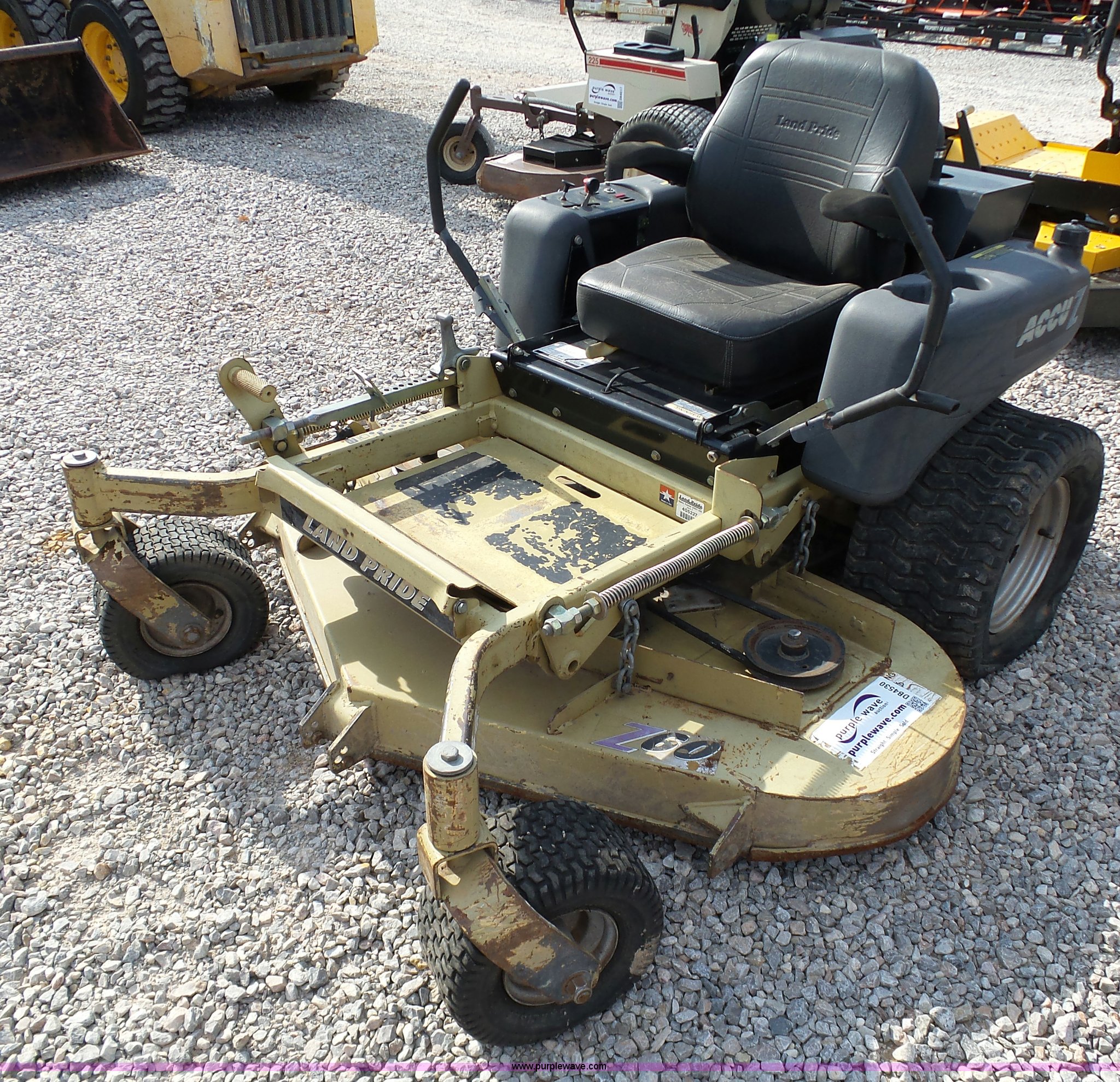 2007 Land Pride AccuZ Z60 ZTR lawn mower in Edmond, OK Item DB4530