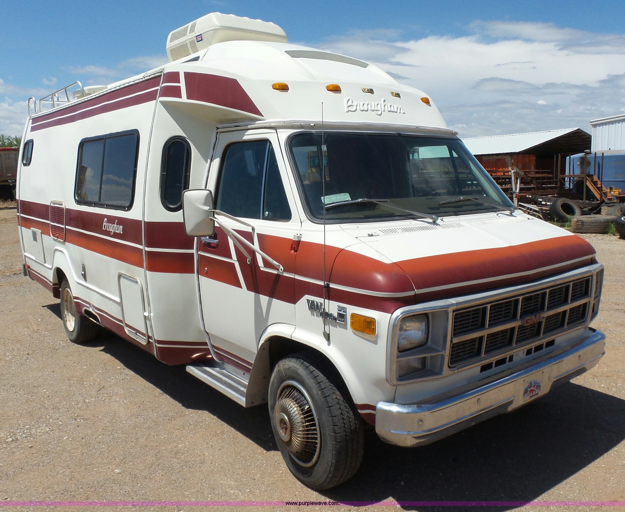 1981 GMC Brougham RV in Perry, OK Item K3091 sold Purple Wave